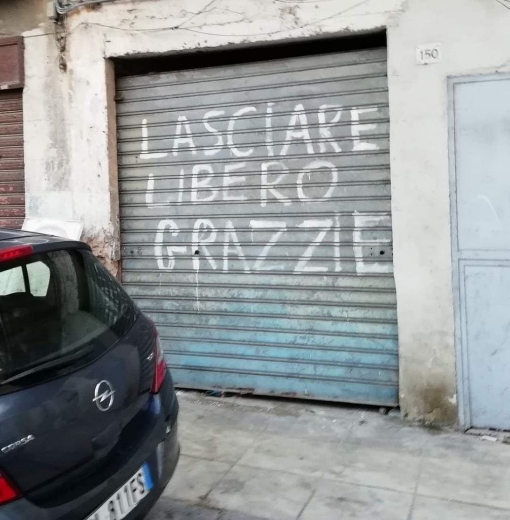 Box auto, Lasciare libero grazzie